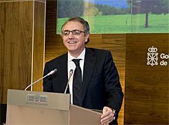 El Presidente Miguel Sanz