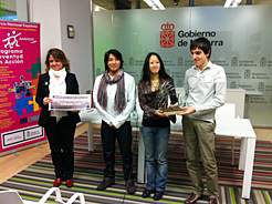 El grupo Satoko recibe el premio de la modalidad de Artes Escénicas de los Encuentros de Jóvenes Artistas de Navarra 2011