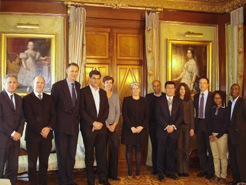 La consejera Goicoechea con la delegación del Banco de Desarrollo de Sudáfrica que visita Navarra.