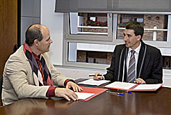 El director de la ANE con el alcalde de Cintruénigo