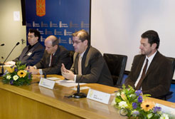 De izda. a dcha., Rafael Tortajada, Adolfo Navascués, Andrés Eciolaza y Pedro Zuazo