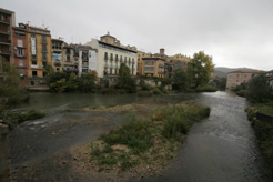 El río Ega a su paso por Estella