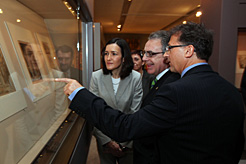 El Presidente Sanz y la ministra González-Sinde asistieron en Madrid a la inauguración de la exposición &quot;Navarra en el Corazón&quot;.