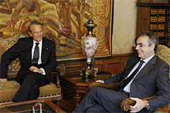 El Presidente Sanz con Joaquín Navarro-Valls