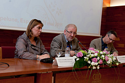 La consejera Salanueva, el vicepresidente Renard y el director del proyecto. 