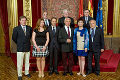 El consejero Sánchez de Muniáin con los miembros del jurado