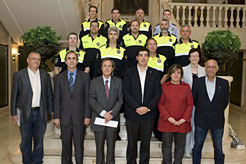 Alumnos, alcaldes y miembros del Gobierno de Navarra