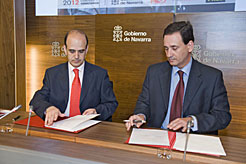 Catalán y Barón firman el convenio
