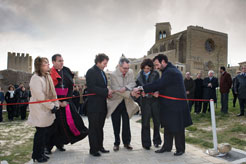 Inauguración del conjunto monumental de Artajona