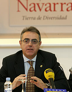 El Presidente Sanz, durante la rueda de prensa ofrecida hoy en Fitur