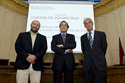 Martínez, Bandrés y Loitegui, durante la presentación del ciclo. 