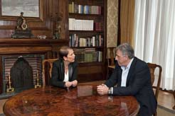 Reunión de la Presidenta Barkos con el alcalde de Pamplona