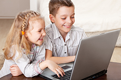 Niños y ordenador