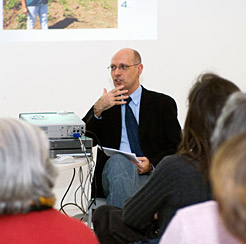 Antonio Carbonero, durante un momento de su conferencia.