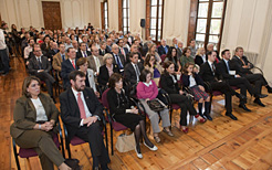 El público llena el Salón Pío Baroja de la sede del INAP