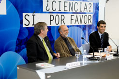el físico Javier Tejada en la semana de la ciencia 2008