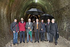 Sanz inaugura el antiguo túnel de Uitzi