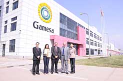 La delegación navarra en la planta de Gamesa en China