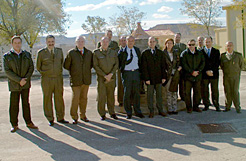 Asistentes a la comisión mixta de seguimiento del convenio entre el Gobierno de Navarra y el Ministerio de Defensa