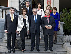 Autoridades en el Instituto Cervantes de Bruselas