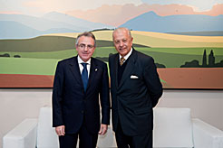 El Presidente Sanz y el Embajador Sergio Romero