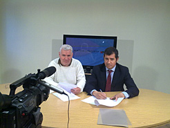 Azanza e Igarabide firman el acuerdo