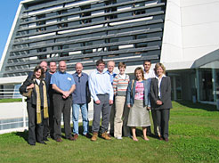 Imagen de la delegación escocesa en su visita al CENER