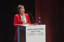 La Presidenta Barkos durante su intervención.