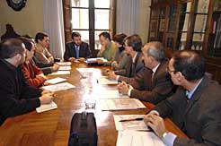 Reunión informativa sobre la Biblioteca General de Navarra 