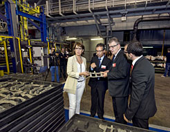 La Presidenta Barcina visita la planta de Fagor Ederlan Tafalla