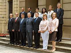 Foto de familia del nuevo Gobierno de Navarra