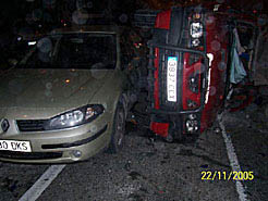 Imagen de los vehículos implicados en el accidente
