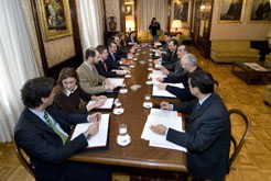 Un momento de sesión constitutiva de la representación de Navarra en la Junta de Transferencias