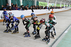 Menores practicando deporte