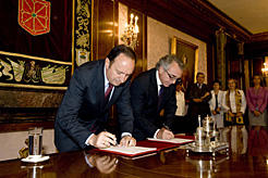 Los presidentes de los Gobiernos de Navarra y La Rioja firman el protocolo