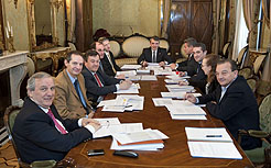 Reunión constituyente de la comisión electoral transitoria