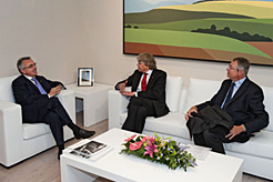 El Presidente Sanz recibe al embajador y cónsul de Alemania.