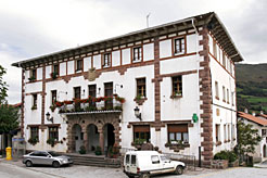 Ayuntamiento de Valcarlos