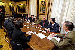 Momento de la reunión de la Comisión Negociadora